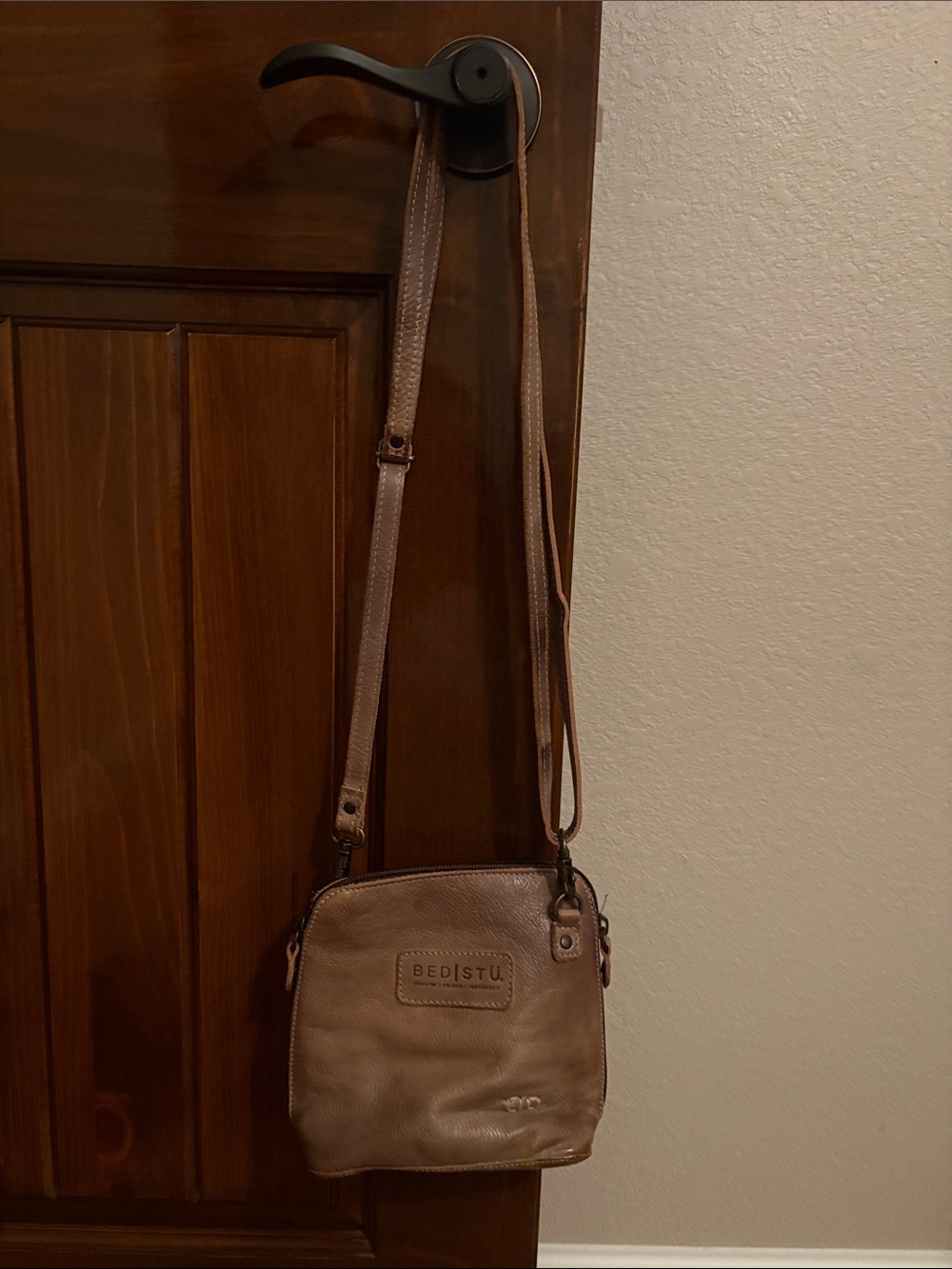 BED|STU Tan/Brown Leather Messenger Crossbody